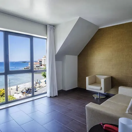 Alda Carril 4*