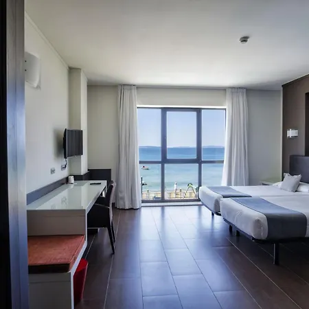 Alda Carril Hotel Vilagarcia de Arousa