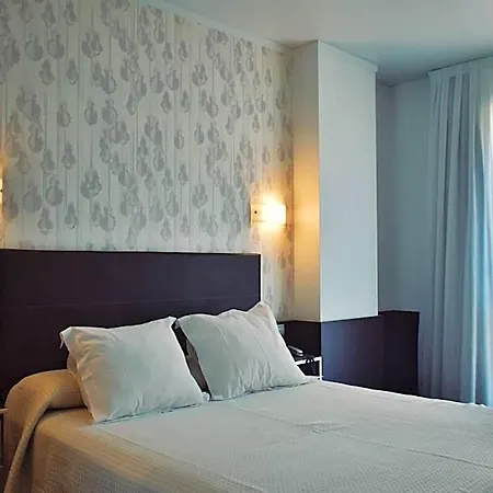 Hotel Alda Carril 4*