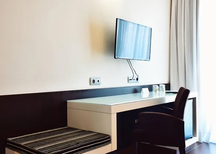 Alda Carril Hotel Vilagarcia de Arousa